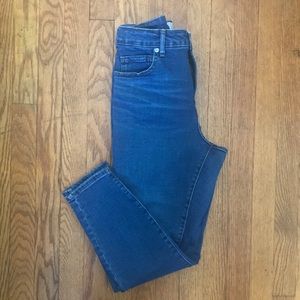 Everlane Medium Wash Jeans Curvy High Rise Crop